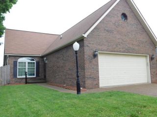 Foreclosed Home - 210 ROSEMARIE CT, 47715