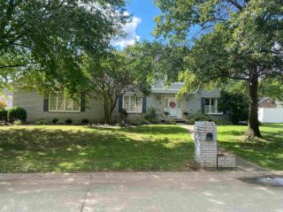 Foreclosed Home - 945 BROOKSHIRE DR, 47715