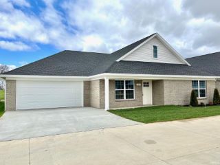 Foreclosed Home - 2650 PECAN TRCE, 47715