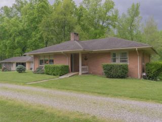 Foreclosed Home - 9525 HILLVIEW DR, 47720