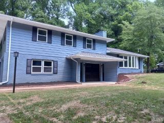Foreclosed Home - 4107 KINGS HILL DR, 47720