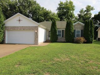 Foreclosed Home - 3323 CRATER DR, 47725