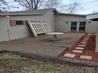Foreclosed Home - 1427 W BOONVILLE NEW HARMONY RD, 47725