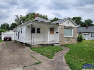 Foreclosed Home - 1204 S 19TH ST, 47803