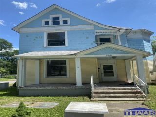 Foreclosed Home - 900 S 8TH ST, 47807