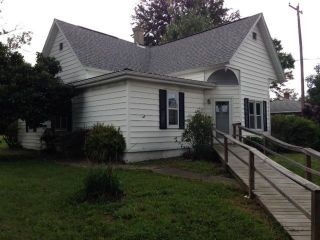 Foreclosed Home - 327 E Tennessee St, 47834