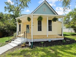 Foreclosed Home - 10 W BLAINE ST, 47834