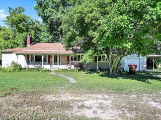 Foreclosed Home - 4852 W SARAH MYERS DR, 47885