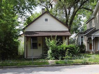 Foreclosed Home - 1317 GREENBUSH ST, 47904