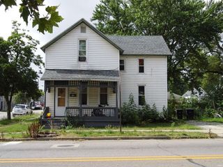Foreclosed Home - 1325 GREENBUSH ST, 47904
