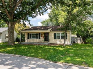 Foreclosed Home - 908 WINTHROP AVE, 47909