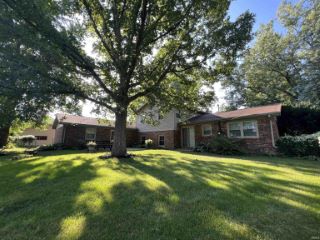 Foreclosed Home - 1558 CRESTWOOD LN S, 47909