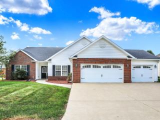 Foreclosed Home - 4704 WHARFSIDE PKWY, 47909