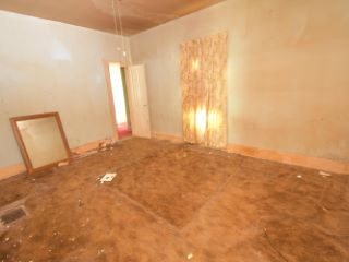 Foreclosed Home - 307 S CENTER ST, 47921