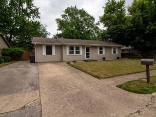 Foreclosed Home - 503 E 11TH ST, 47923