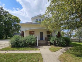 Foreclosed Home - 903 S PRAIRIE ST, 47923