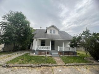Foreclosed Home - 306 WILSON AVE, 47933