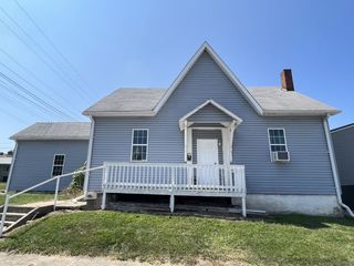 Foreclosed Home - 115 N WALNUT ST, 47933