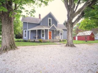 Foreclosed Home - 501 W ADAMS ST, 47940
