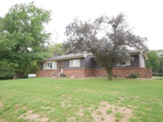 Foreclosed Home - 2100 E NORTH STAR RD, 47943