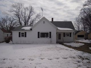 Foreclosed Home - 906 E 8TH ST, 47944
