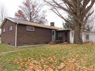 Foreclosed Home - 413 N MAIN ST, 47960