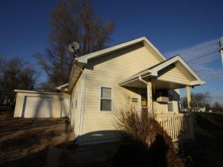 Foreclosed Home - 316 E WALNUT ST, 47963