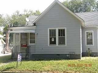 Foreclosed Home - 31 W CENTER ST, 47993