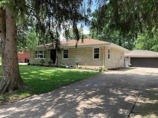Foreclosed Home - 308 DEBBIE LN, 47993