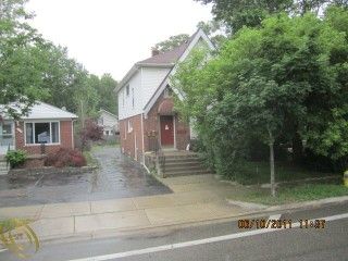 Foreclosed Home - 1407 E 14 MILE RD, 48009