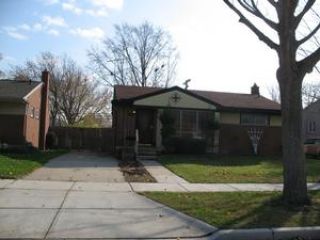 Foreclosed Home - 1226 MARC AVE, 48017