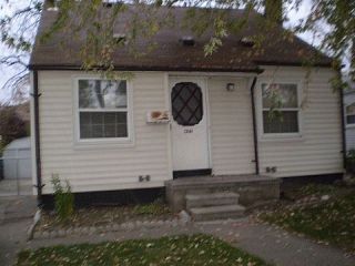 Foreclosed Home - 22589 RAVEN AVE, 48021