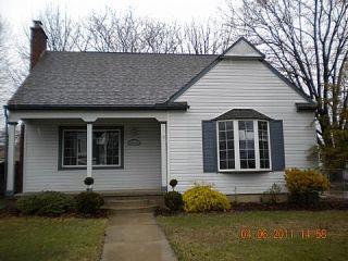 Foreclosed Home - 23053 SHAKESPEARE AVE, 48021