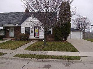 Foreclosed Home - 22736 BRITTANY AVE, 48021
