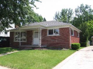 Foreclosed Home - 15580 CHARLES R AVE, 48021
