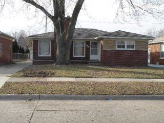 Foreclosed Home - 20763 VIRGINIA AVE, 48021