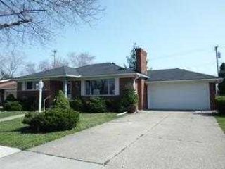 Foreclosed Home - 22900 BEACONSFIELD AVE, 48021