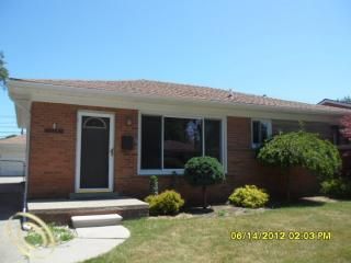 Foreclosed Home - 24296 COURTLAND AVE, 48021