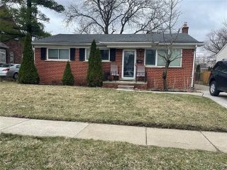 Foreclosed Home - 22075 HAYES AVE, 48021