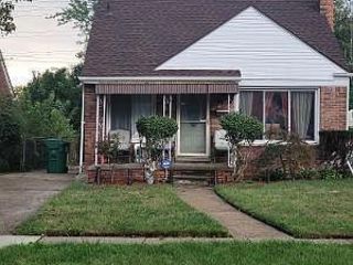 Foreclosed Home - 16794 STRICKER AVE, 48021