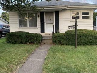 Foreclosed Home - 24834 LEXINGTON AVE, 48021