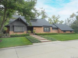 Foreclosed Home - 20060 VILLAGE DR, 48025