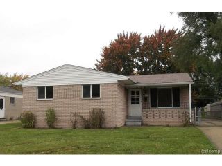 Foreclosed Home - 18367 E 13 Mile Rd, 48026