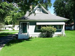 Foreclosed Home - 120 MACKINAC ST, 48028