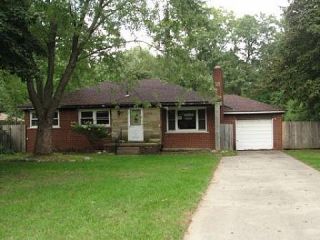 Foreclosed Home - 22426 FAIRWAY DR, 48033