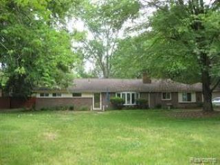 Foreclosed Home - 22500 CARLETON AVE, 48033