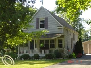 Foreclosed Home - 25785 FARMBROOK RD, 48034
