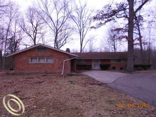Foreclosed Home - 29260 WILDBROOK DR, 48034