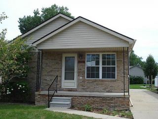 Foreclosed Home - 34316 VINITA ST, 48035