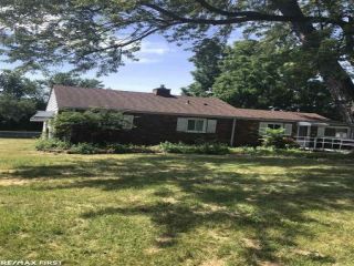 Foreclosed Home - 22000 S NUNNELEY RD, 48035